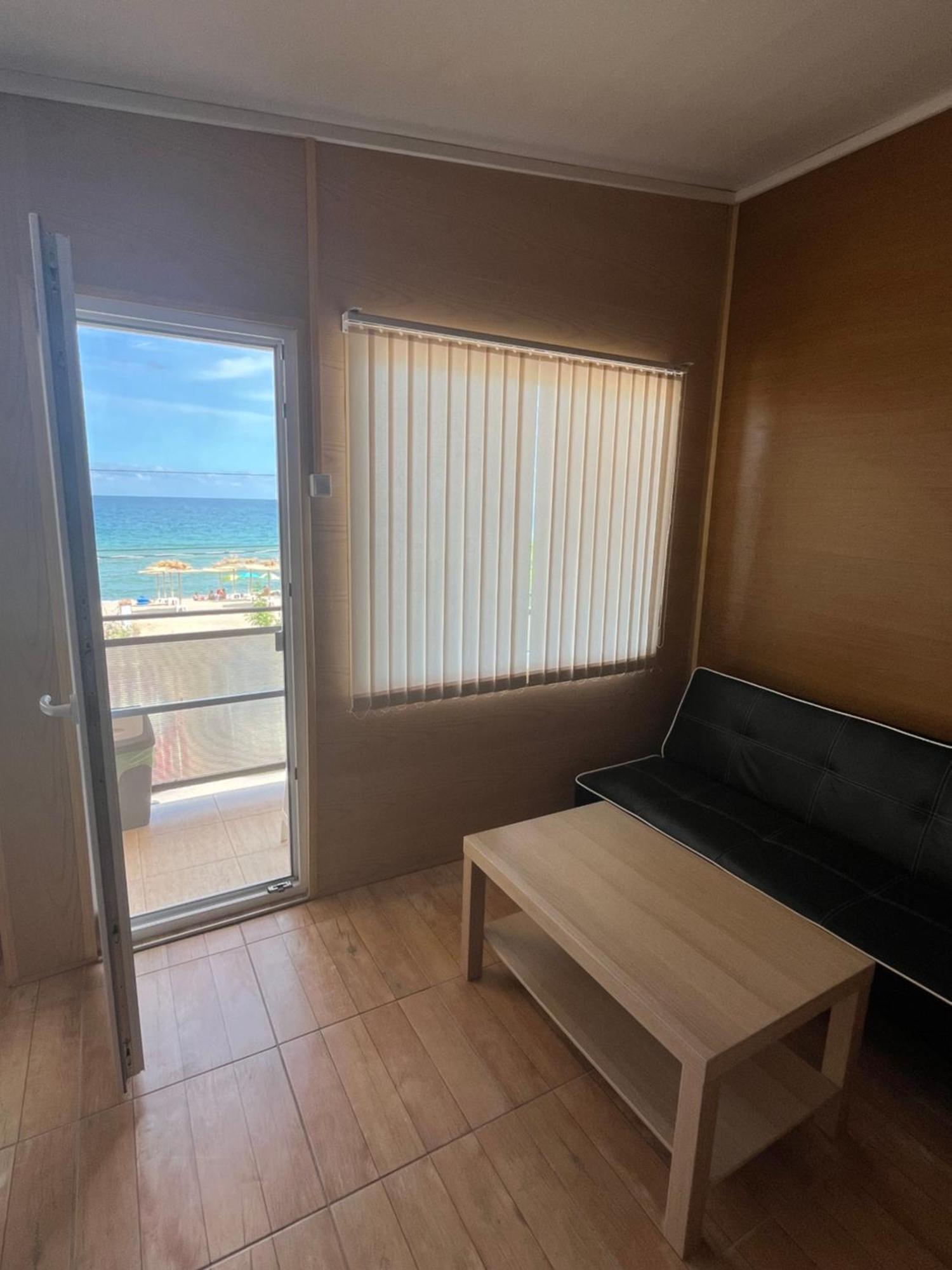 Family Hotel Globus Golden Sands Exterior photo