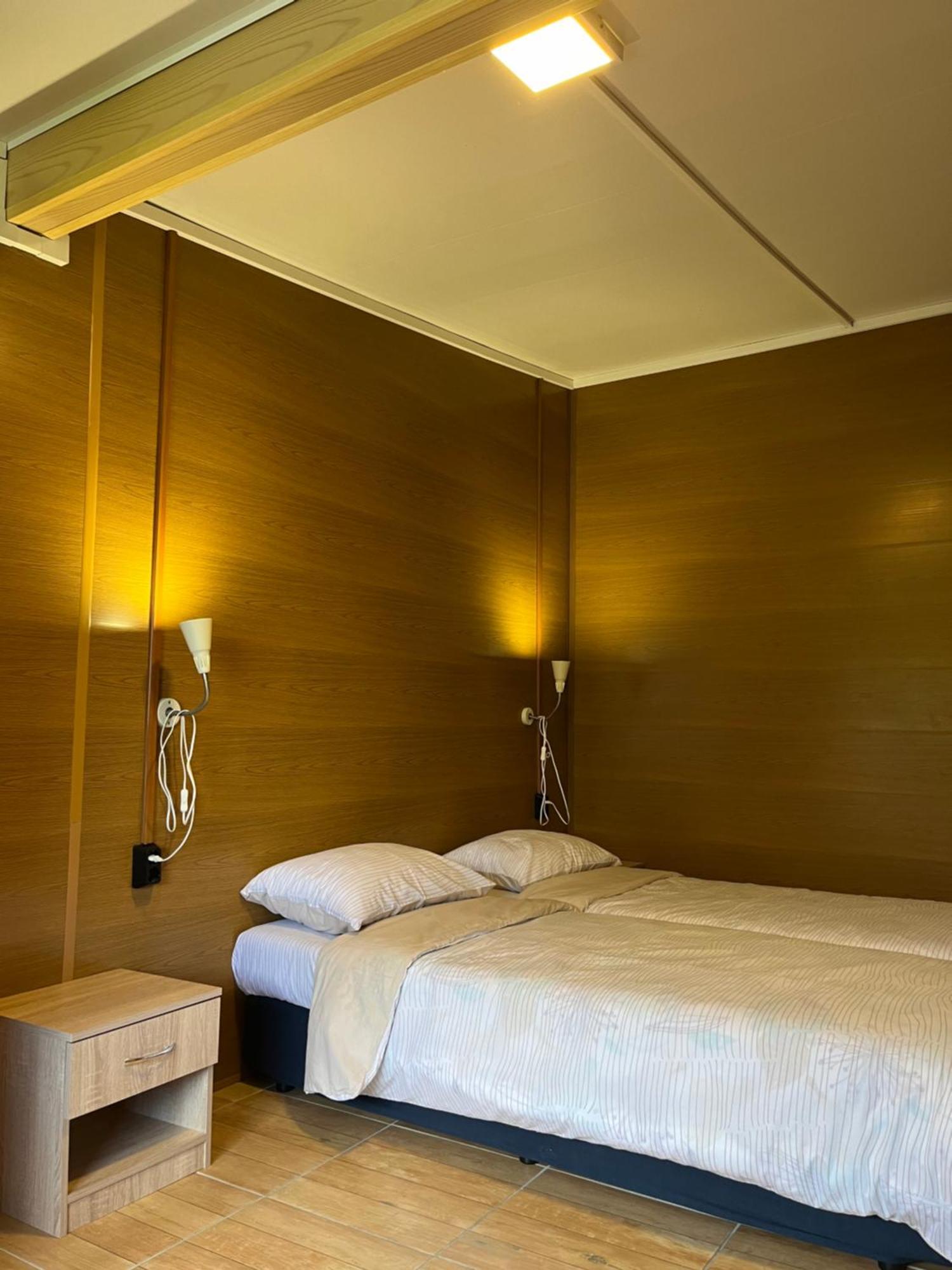 Family Hotel Globus Golden Sands Exterior photo